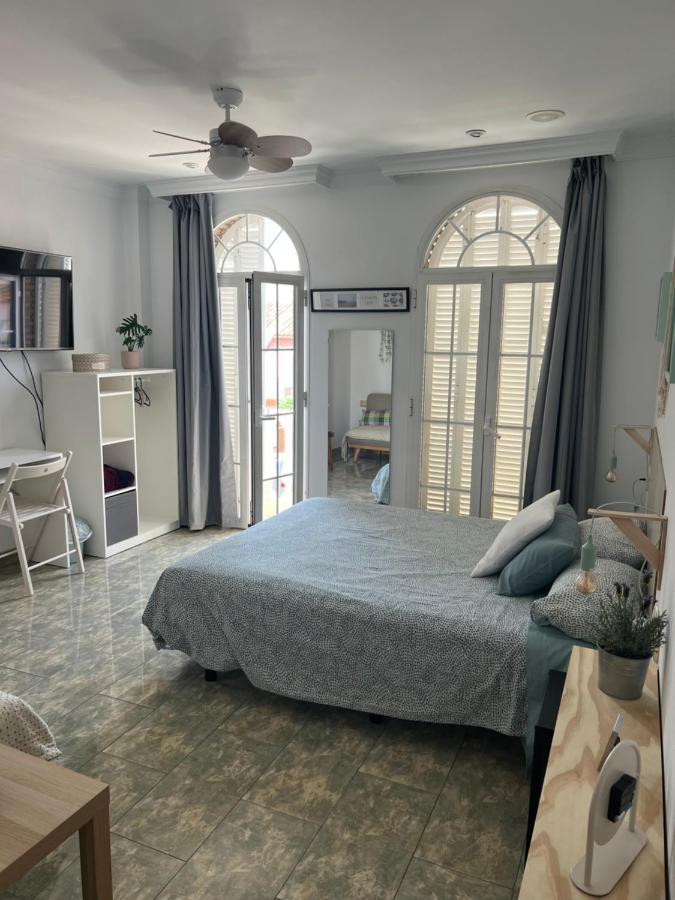 La Casa De Lola Διαμέρισμα Caleta De Velez Εξωτερικό φωτογραφία